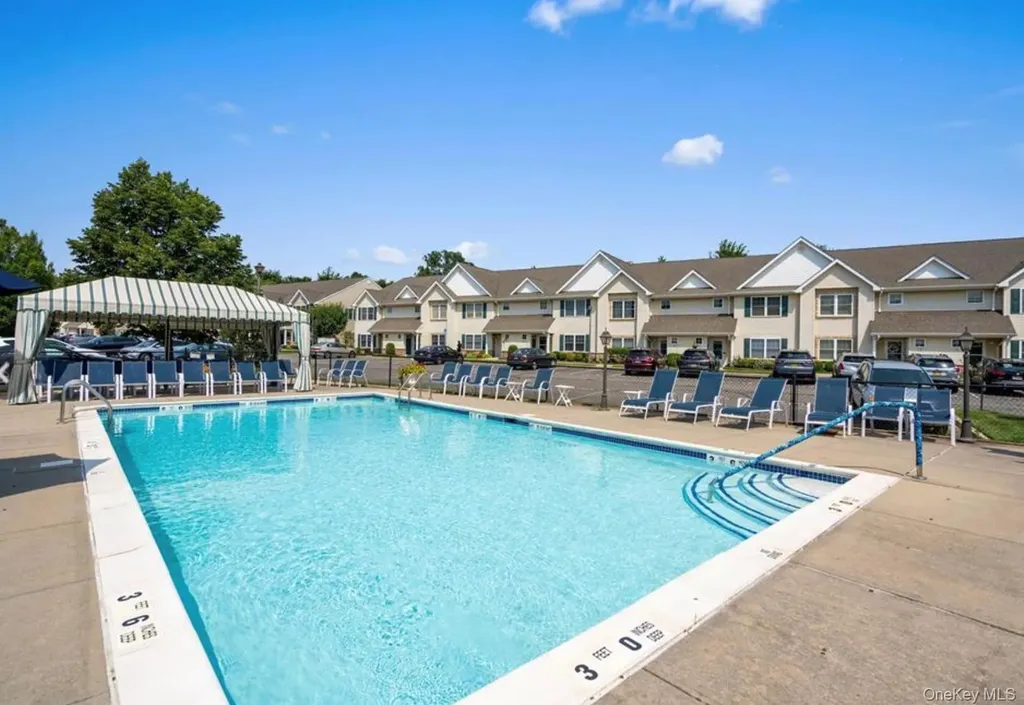 54 Morley Circle Melville NY 11747