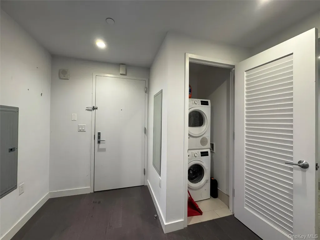 13103 40th Road Flushing NY 11354