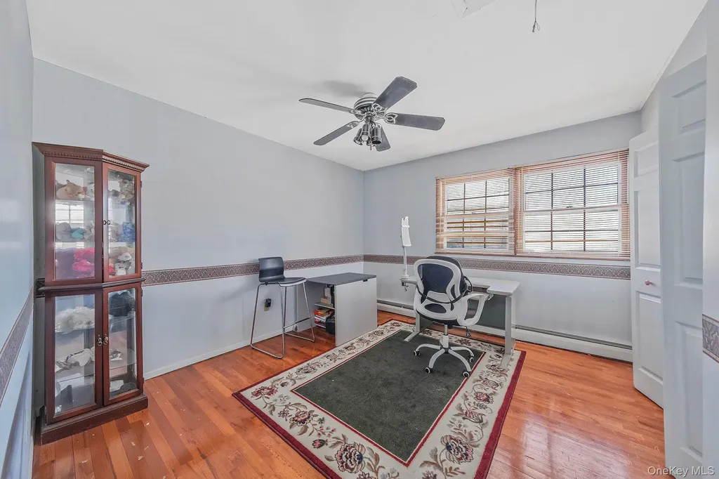 140 Seaman Neck Road Dix Hills NY 11746