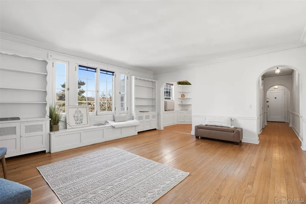10 Brooklands Bronxville NY 10708