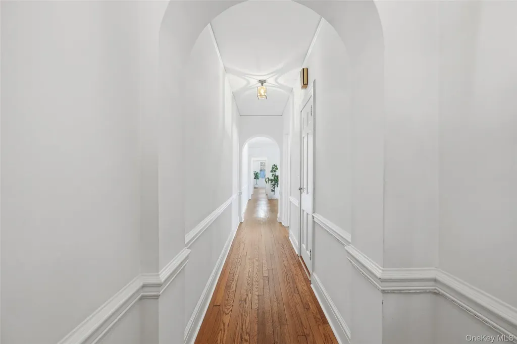 10 Brooklands Bronxville NY 10708