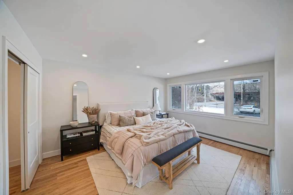 4902 Express Drive S Ronkonkoma NY 11779