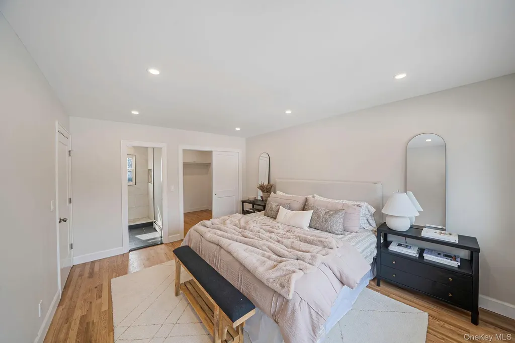 4902 Express Drive S Ronkonkoma NY 11779