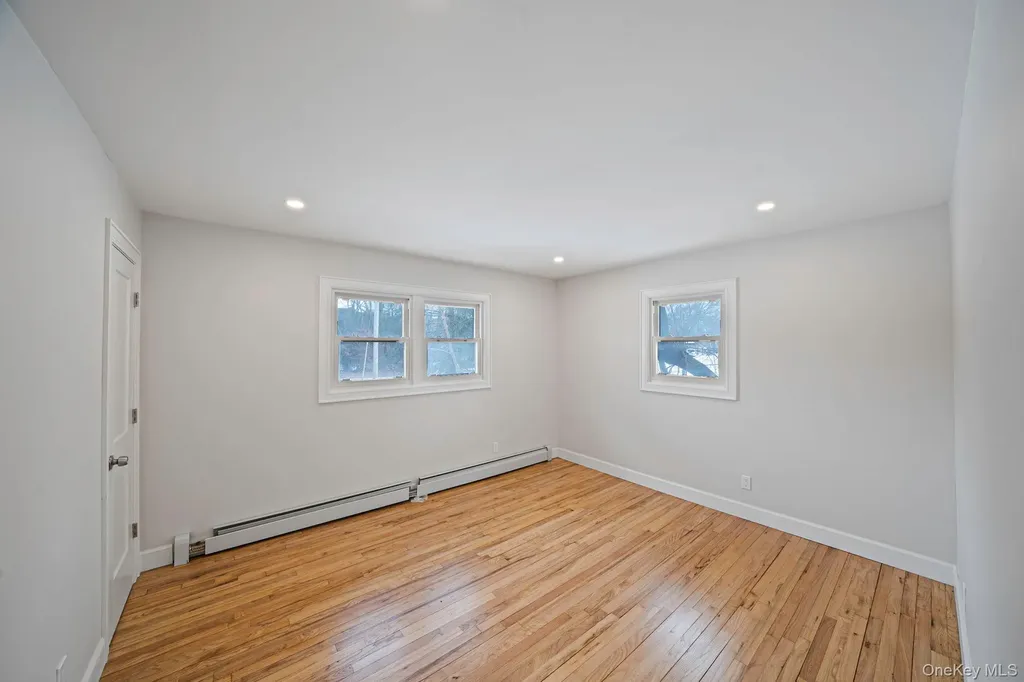 4902 Express Drive S Ronkonkoma NY 11779