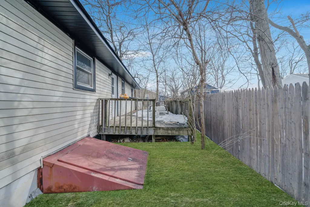 4902 Express Drive S Ronkonkoma NY 11779