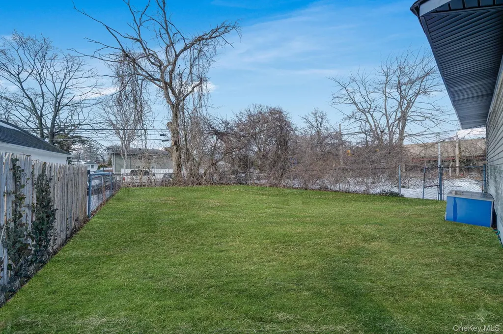 4902 Express Drive S Ronkonkoma NY 11779