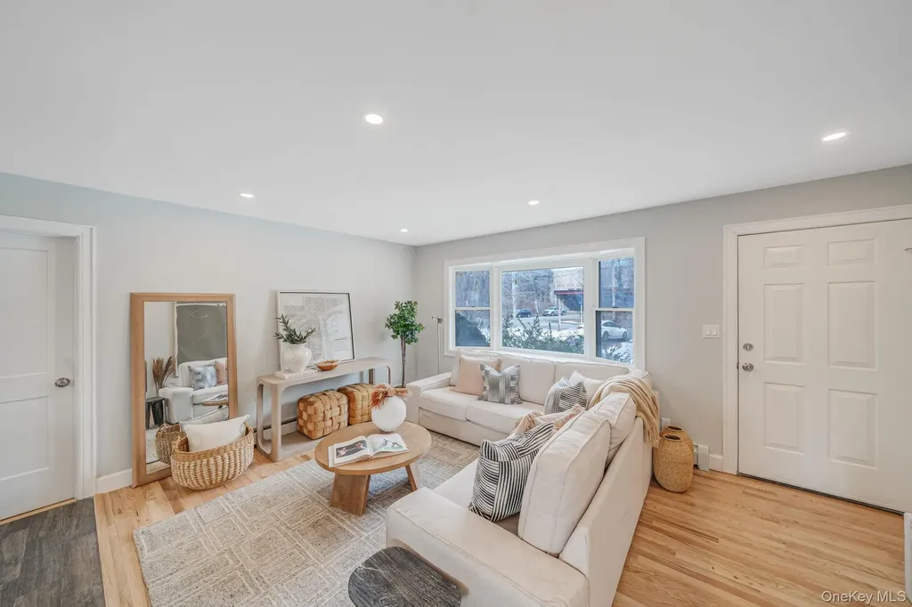 4902 Express Drive S Ronkonkoma NY 11779