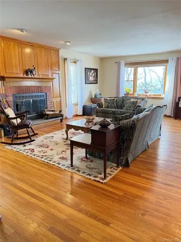 4 Chaucer Road Staatsburg NY 12580