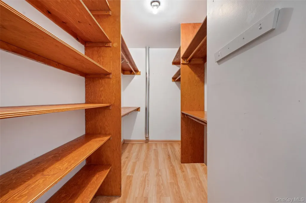 35 Chippendale Drive Mount Sinai NY 11766