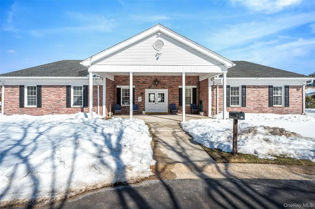 35 Chippendale Drive Mount Sinai NY 11766