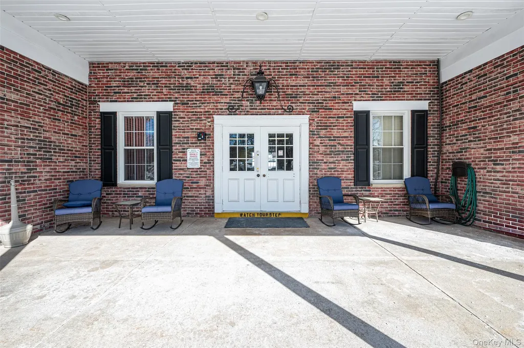 35 Chippendale Drive Mount Sinai NY 11766