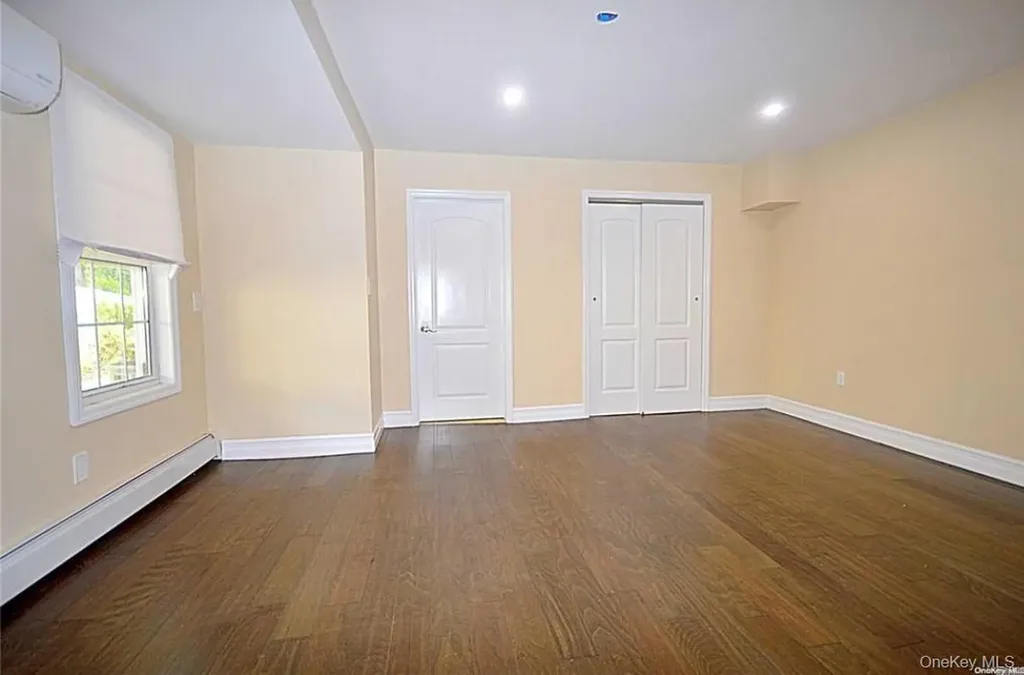 4 Addison Lane Greenvale NY 11548