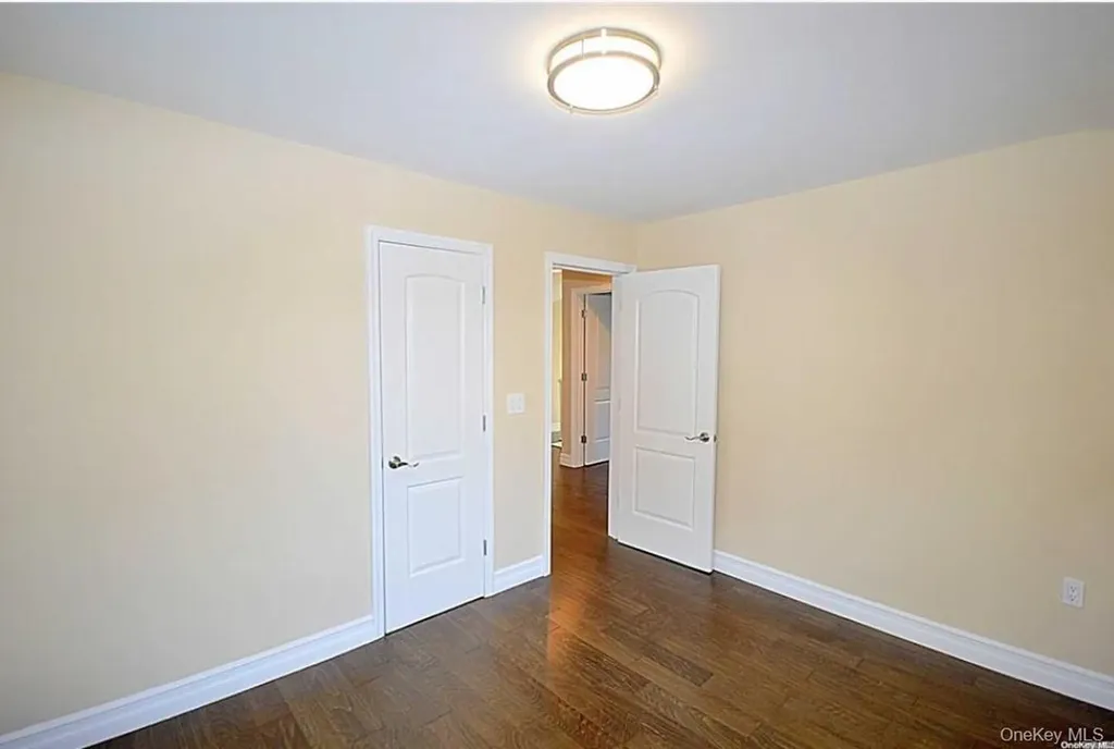 4 Addison Lane Greenvale NY 11548