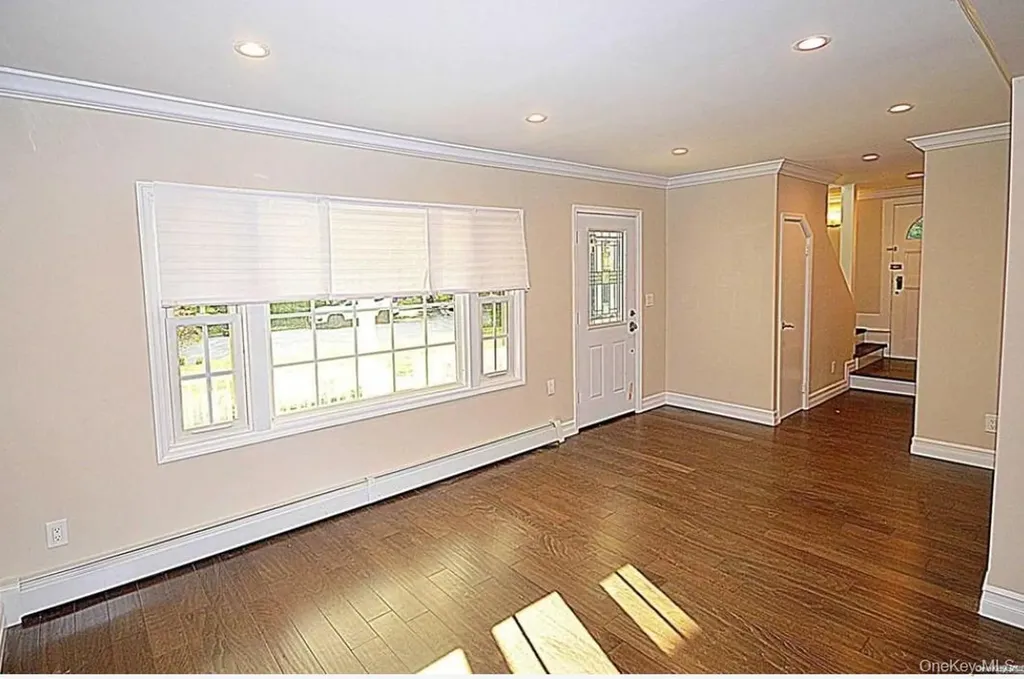 4 Addison Lane Greenvale NY 11548