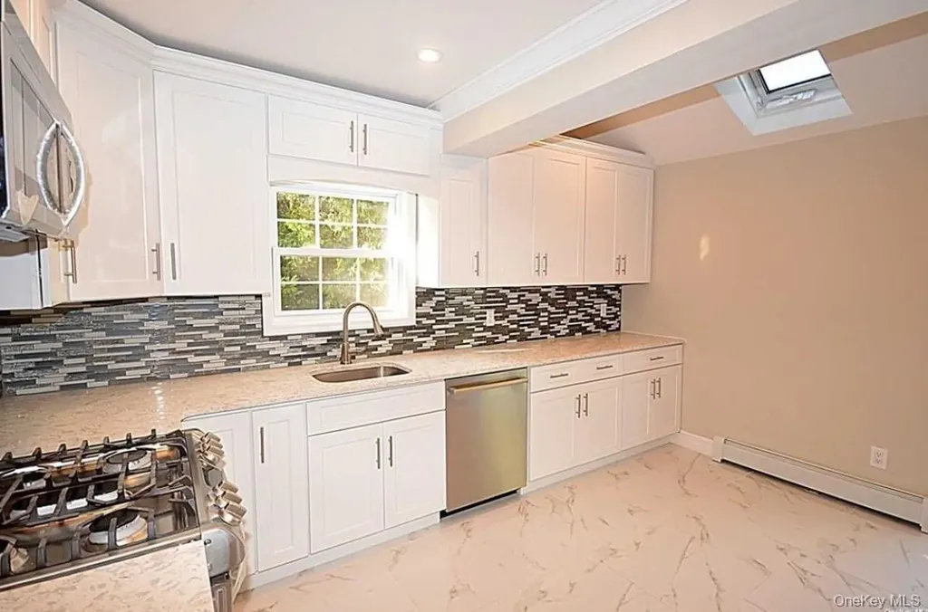 4 Addison Lane Greenvale NY 11548