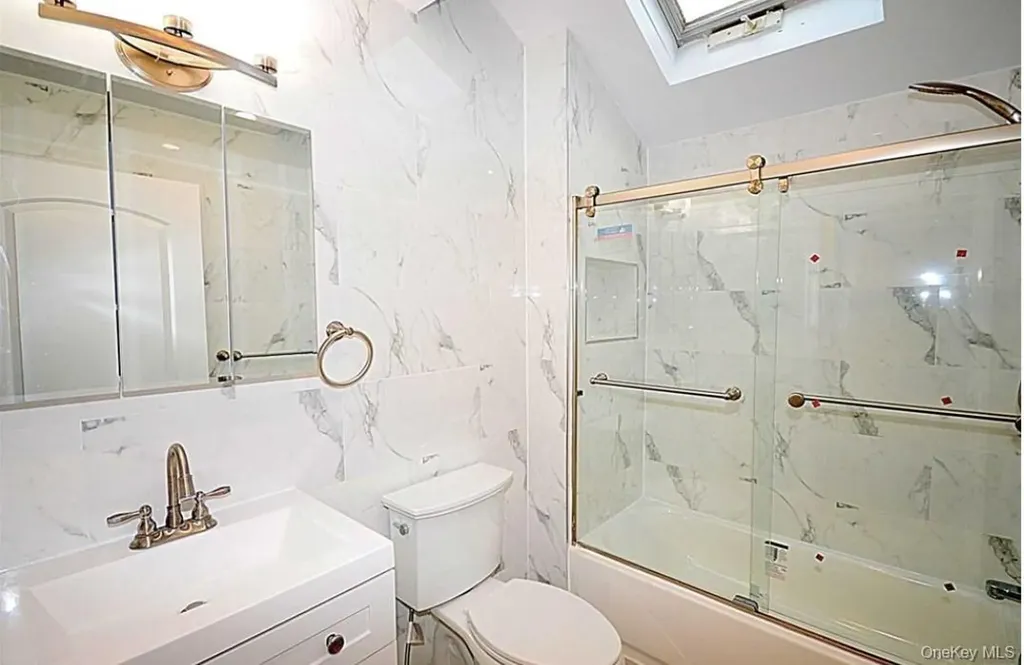 4 Addison Lane Greenvale NY 11548