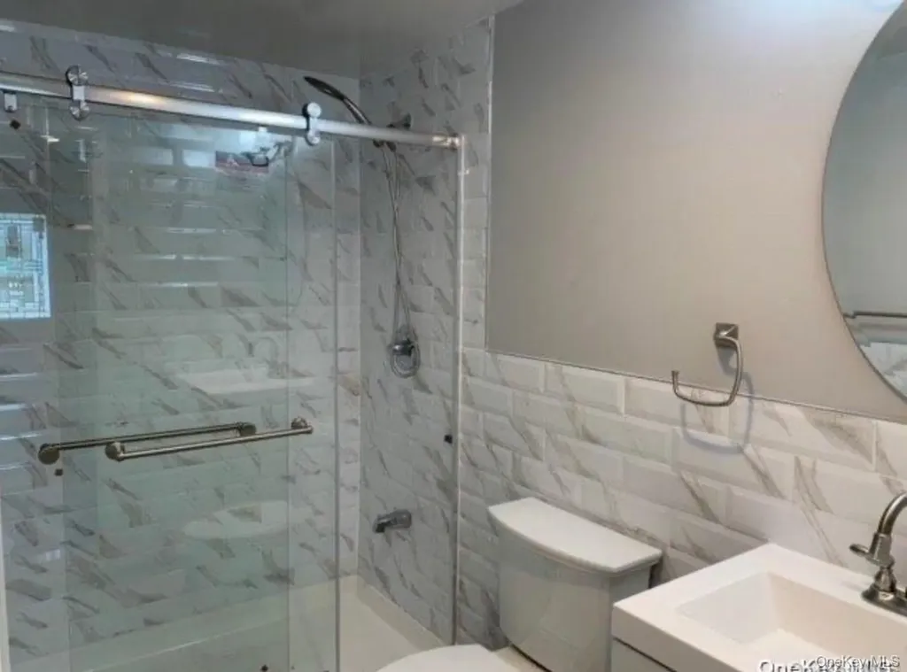 4 Addison Lane Greenvale NY 11548