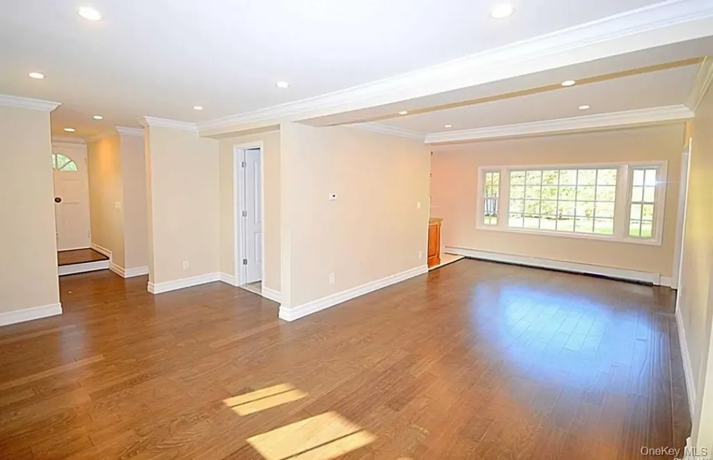 4 Addison Lane Greenvale NY 11548