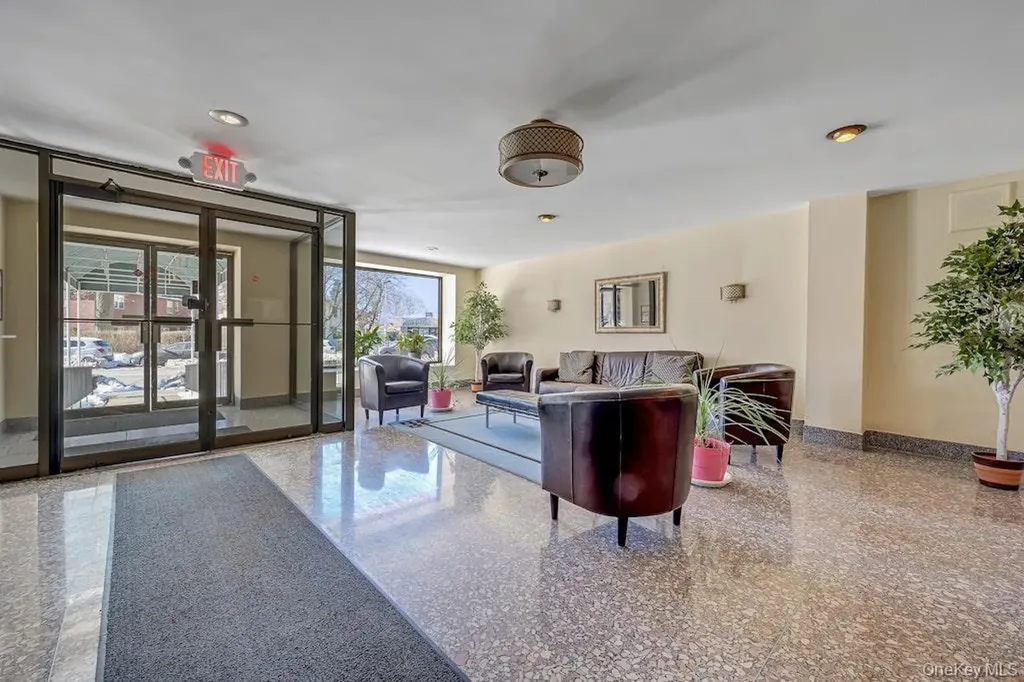 415 Gramatan Avenue Mount Vernon NY 10552