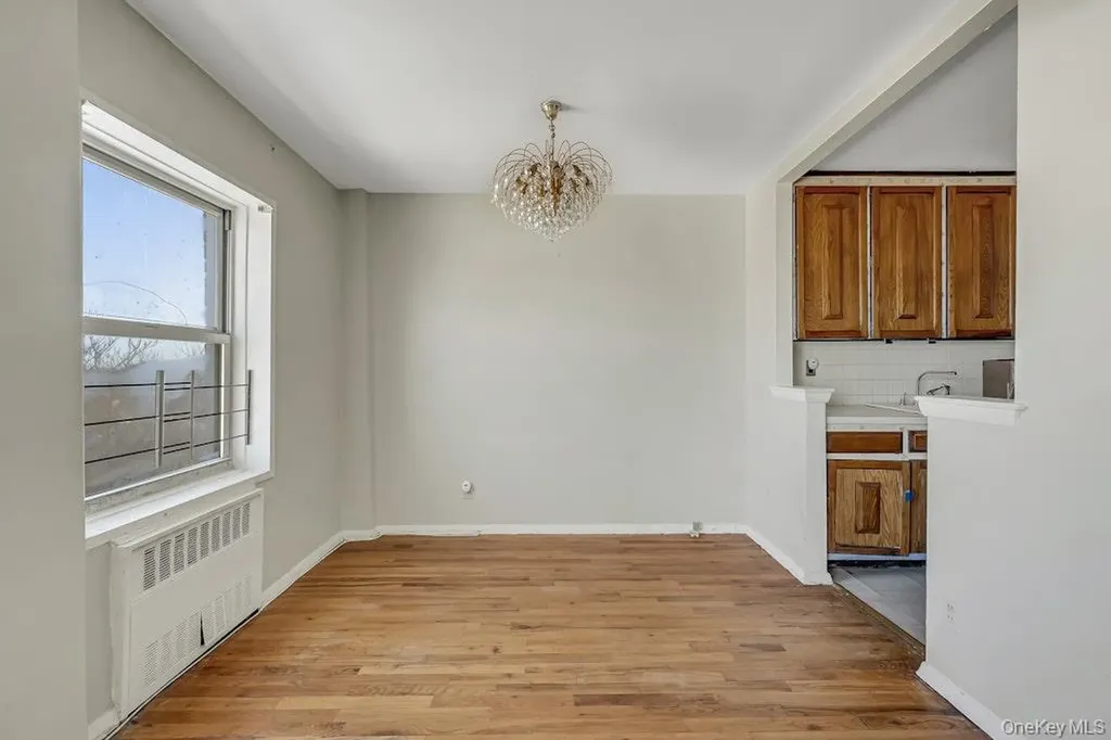 415 Gramatan Avenue Mount Vernon NY 10552