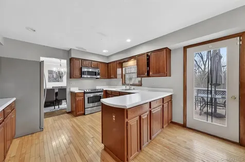 24 Pellbridge Drive Hopewell Junction NY 12533