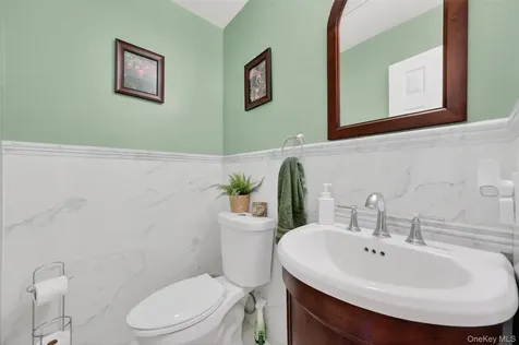 24 Pellbridge Drive Hopewell Junction NY 12533
