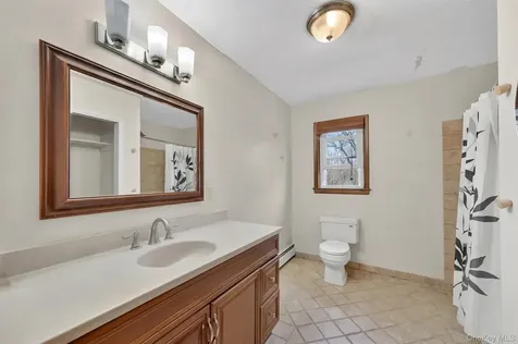 24 Pellbridge Drive Hopewell Junction NY 12533