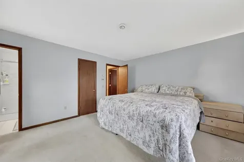 24 Pellbridge Drive Hopewell Junction NY 12533