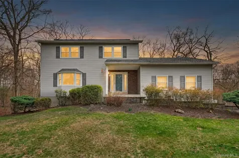24 Pellbridge Drive Hopewell Junction NY 12533