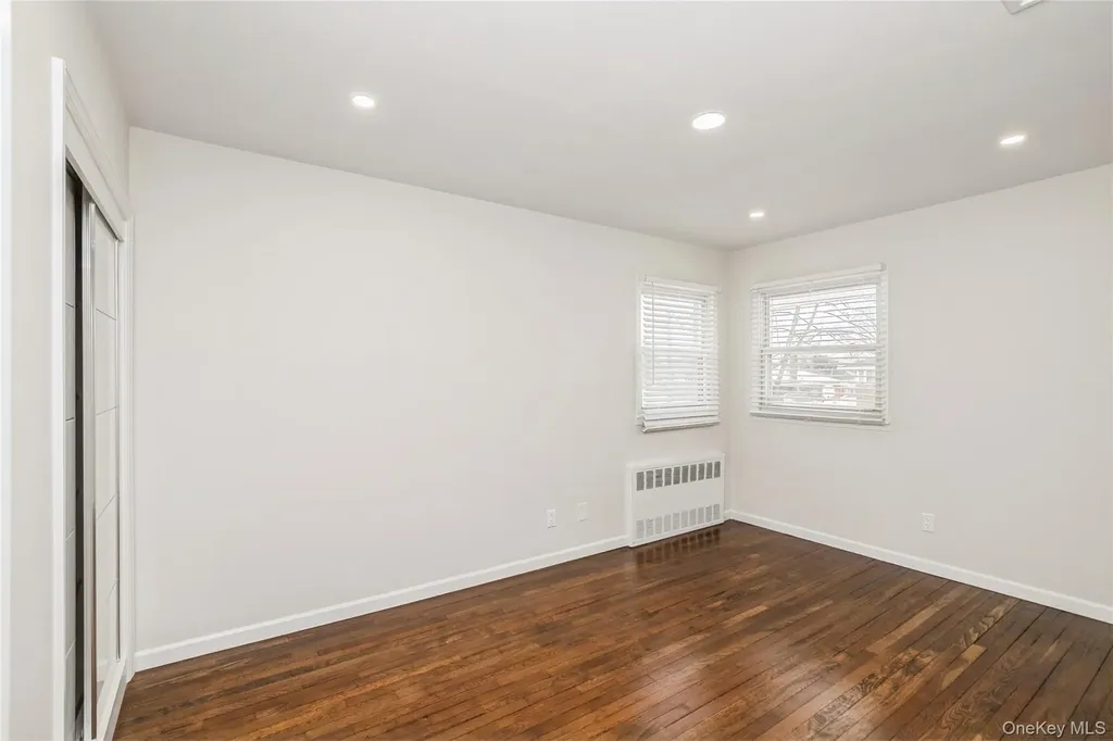 15 Center Drive Syosset NY 11791