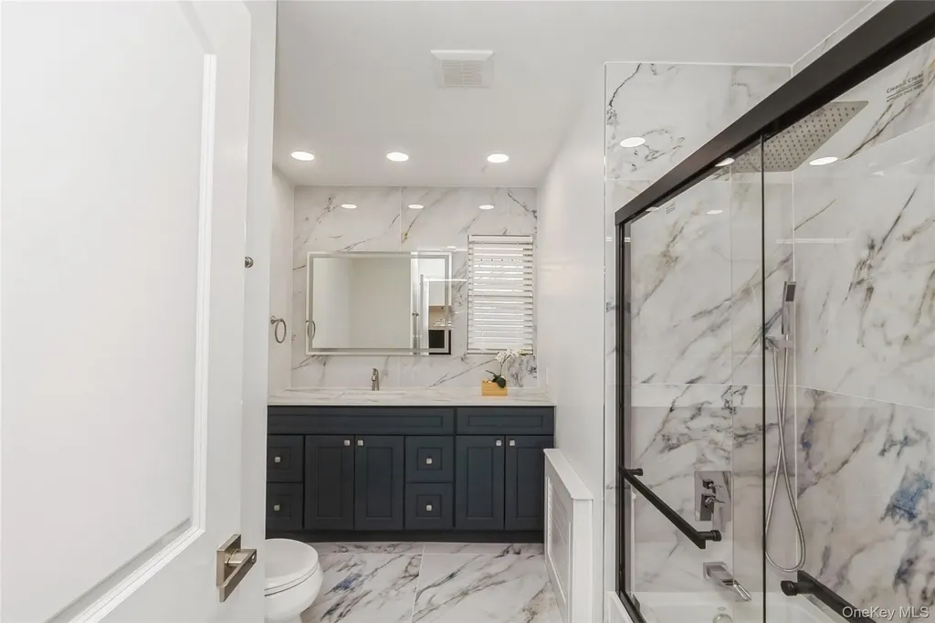 15 Center Drive Syosset NY 11791