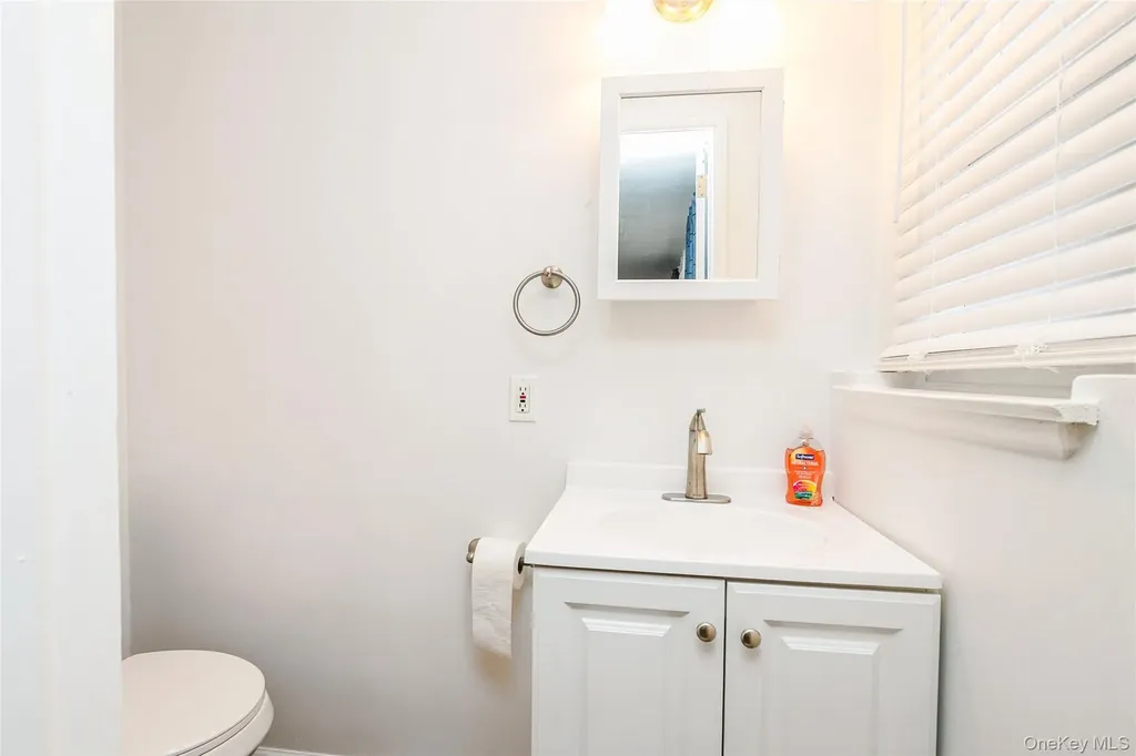 15 Center Drive Syosset NY 11791