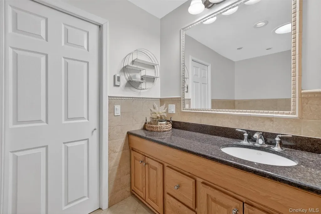 25 Beech Street Nanuet NY 10954