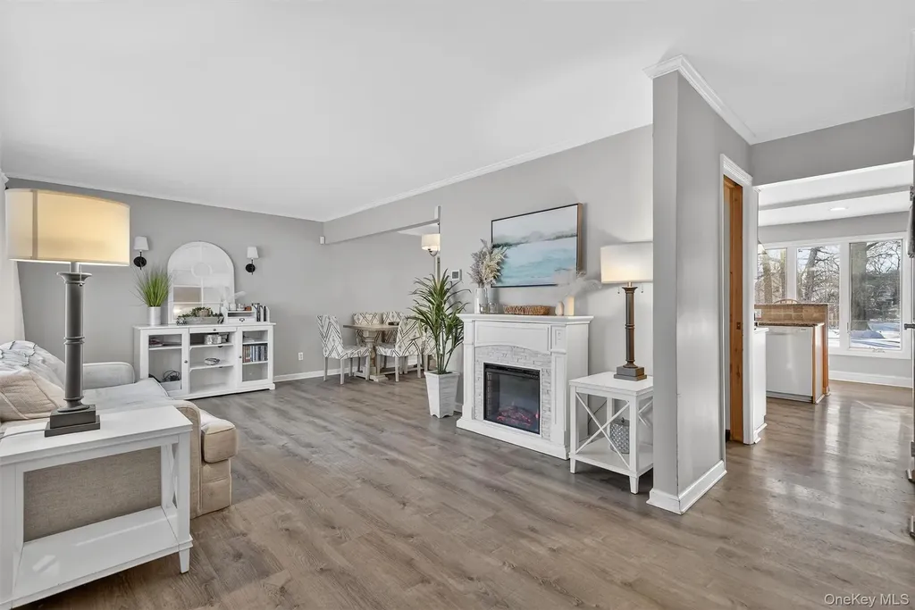 25 Beech Street Nanuet NY 10954