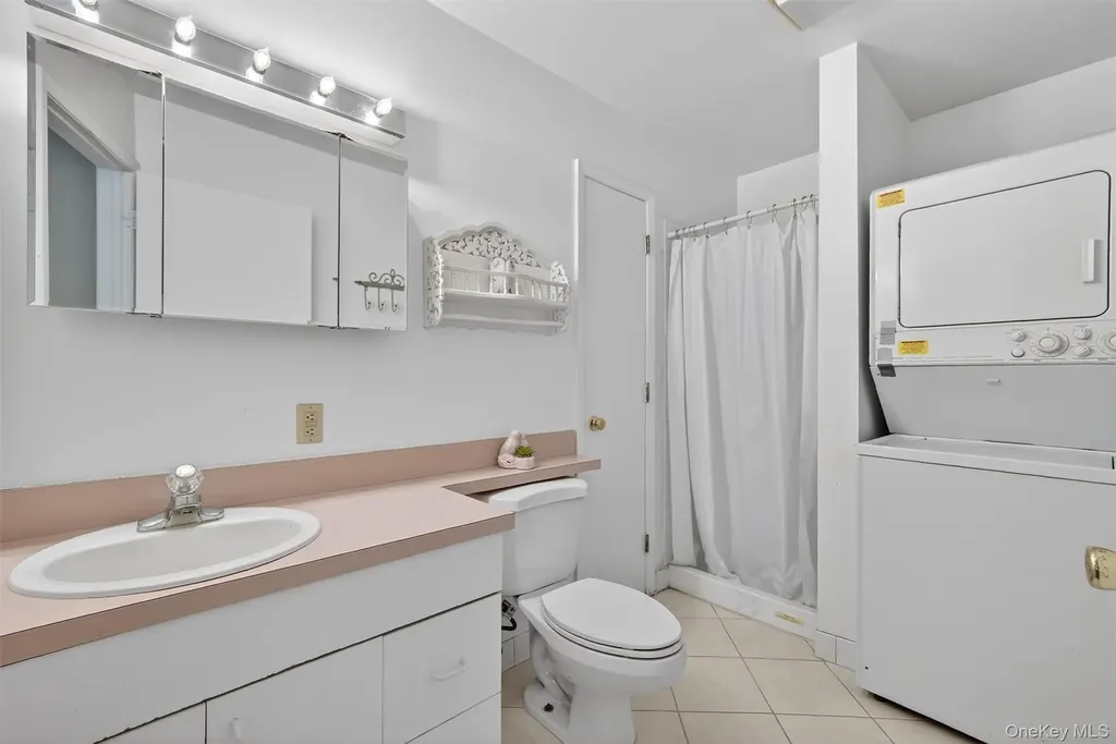 25 Beech Street Nanuet NY 10954