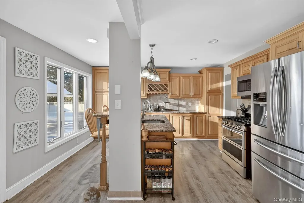 25 Beech Street Nanuet NY 10954