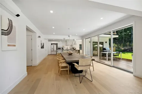 19 Elm Lane Montauk NY 11954