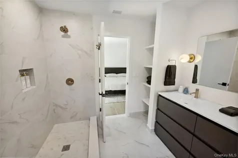 19 Elm Lane Montauk NY 11954