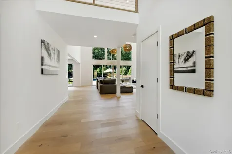 19 Elm Lane Montauk NY 11954
