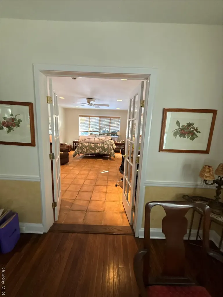 64 Maple Drive Great Neck NY 11021