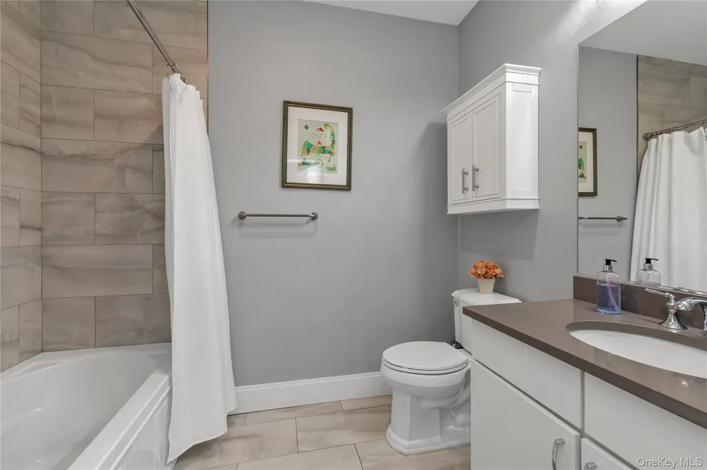 137 Emanuel Way East Meadow NY 11554