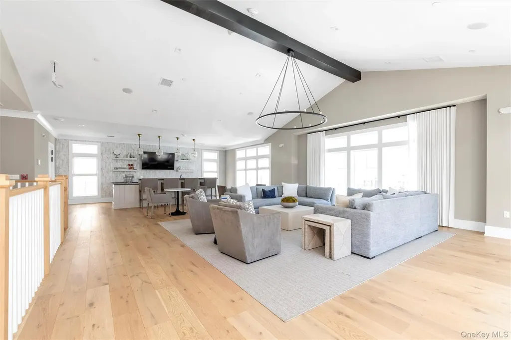 137 Emanuel Way East Meadow NY 11554
