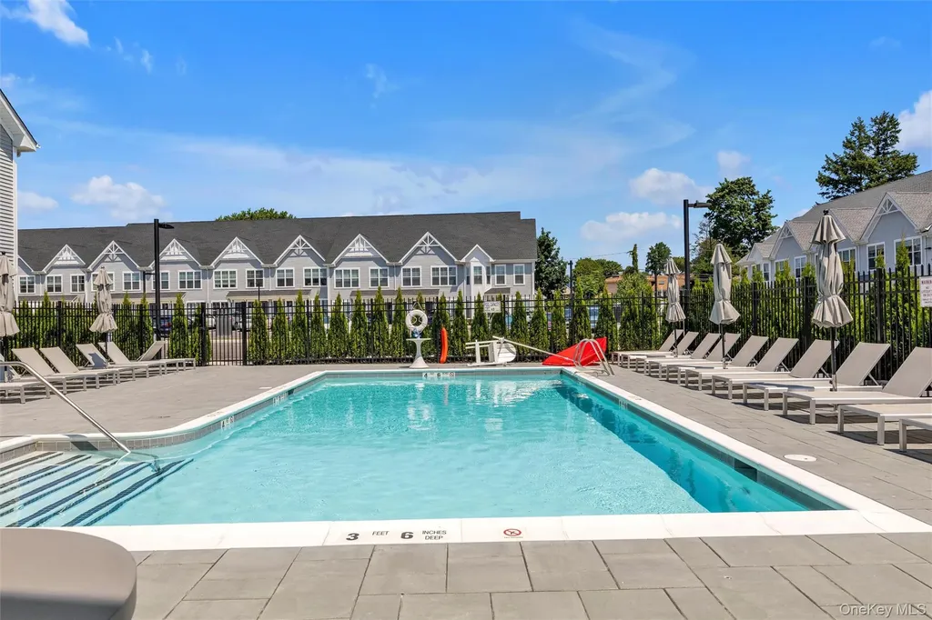137 Emanuel Way East Meadow NY 11554