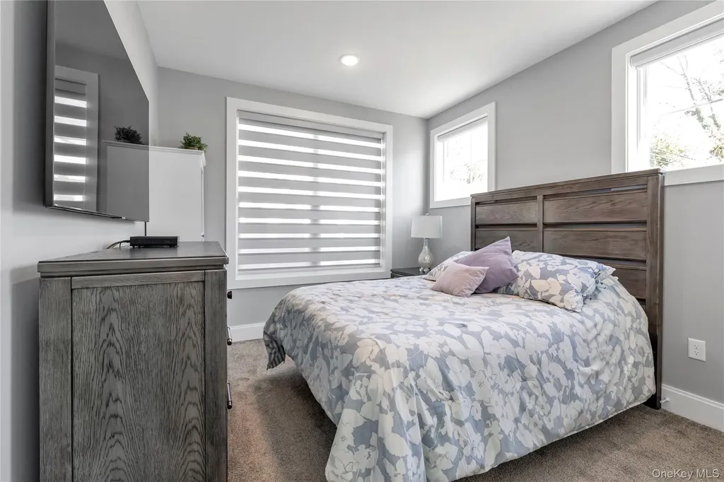137 Emanuel Way East Meadow NY 11554