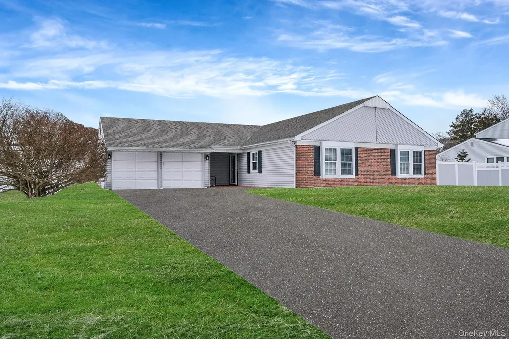 16 Magic Mountain Drive Coram NY 11727