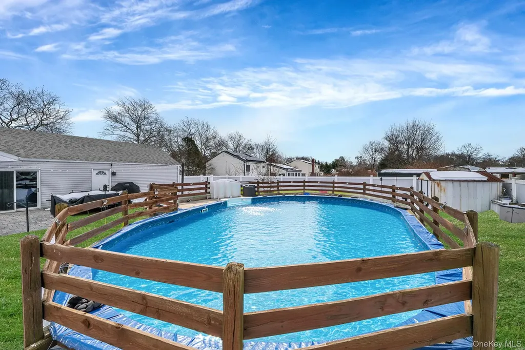 16 Magic Mountain Drive Coram NY 11727
