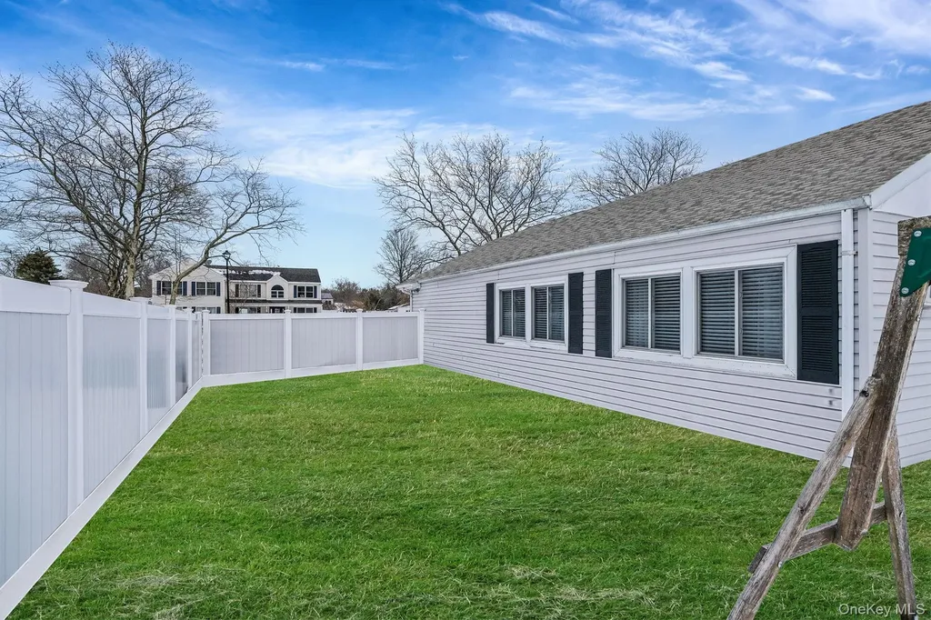16 Magic Mountain Drive Coram NY 11727