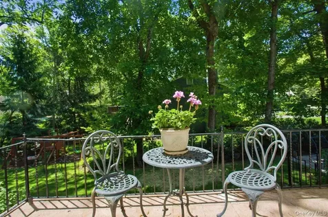 1 Aviemore Drive New Rochelle NY 10804