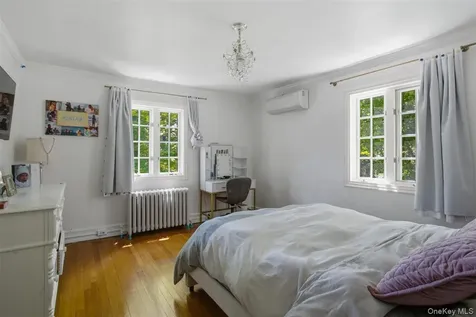 1 Aviemore Drive New Rochelle NY 10804