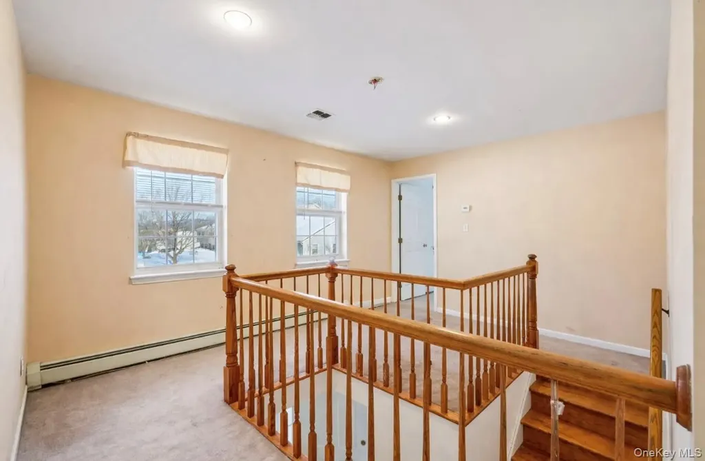15 Surrey Lane Harriman NY 10926